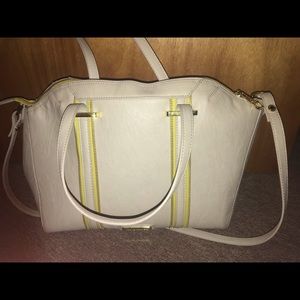 Steve Madden Nude purse 👜